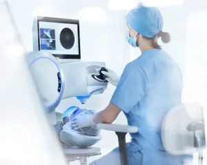 SMILE Pro laser eye surgery for hyperopia